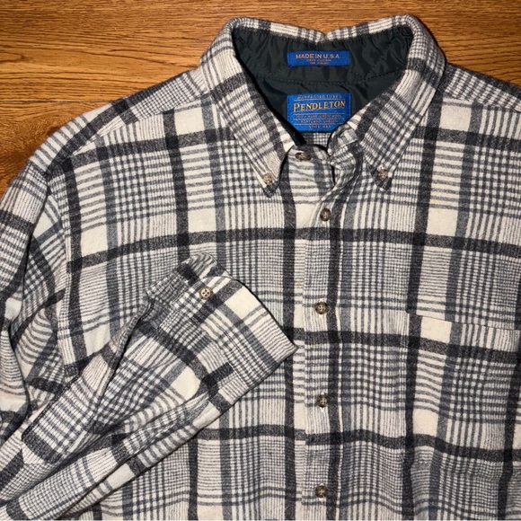 Vintage 1960’s Pendleton Wool Flannel Shirt Made In USA - Picture 9 of 9